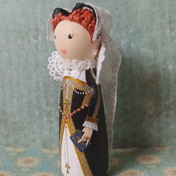 Mary Queen of Scots peg doll 