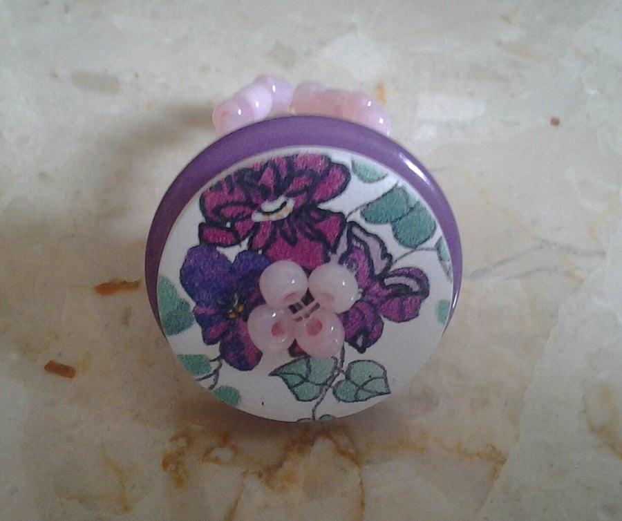 Elasticated Button Ring