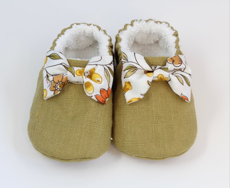  Olive green baby girls shoes, baby shoes, linen shoes, baby girls gifts.