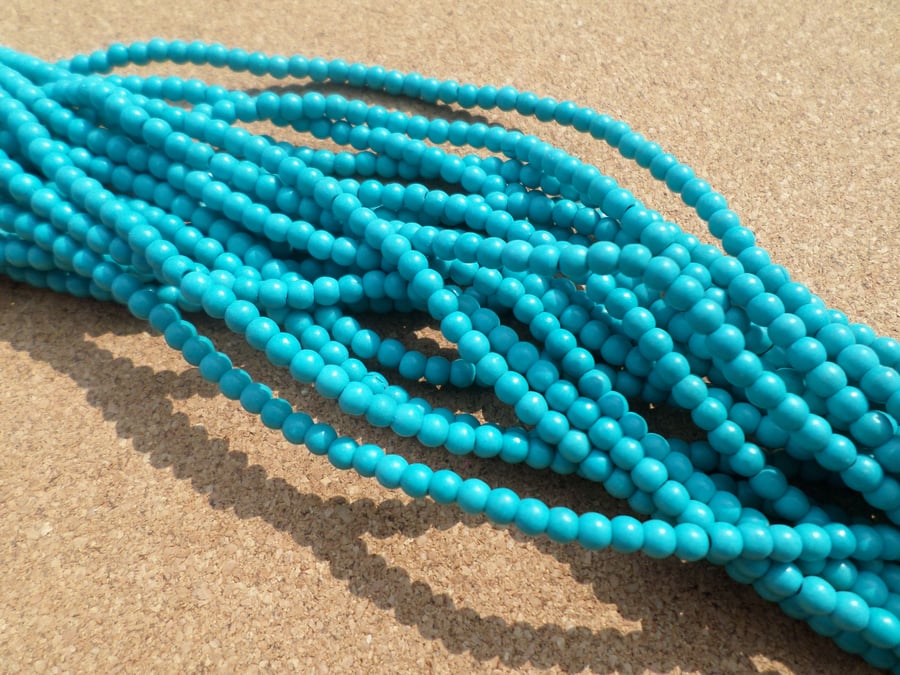 50 x Turquoise Beads - Round - 4mm 