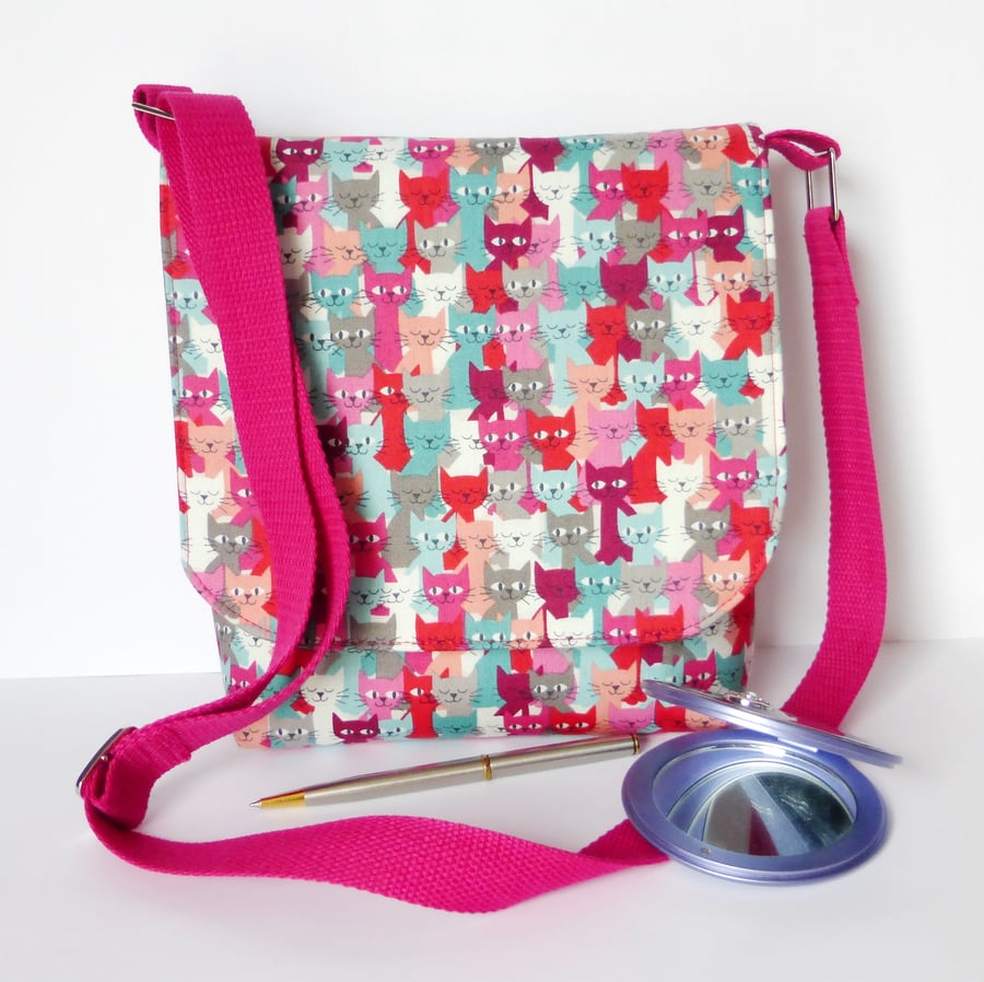 Handbag, shoulder bag, cats