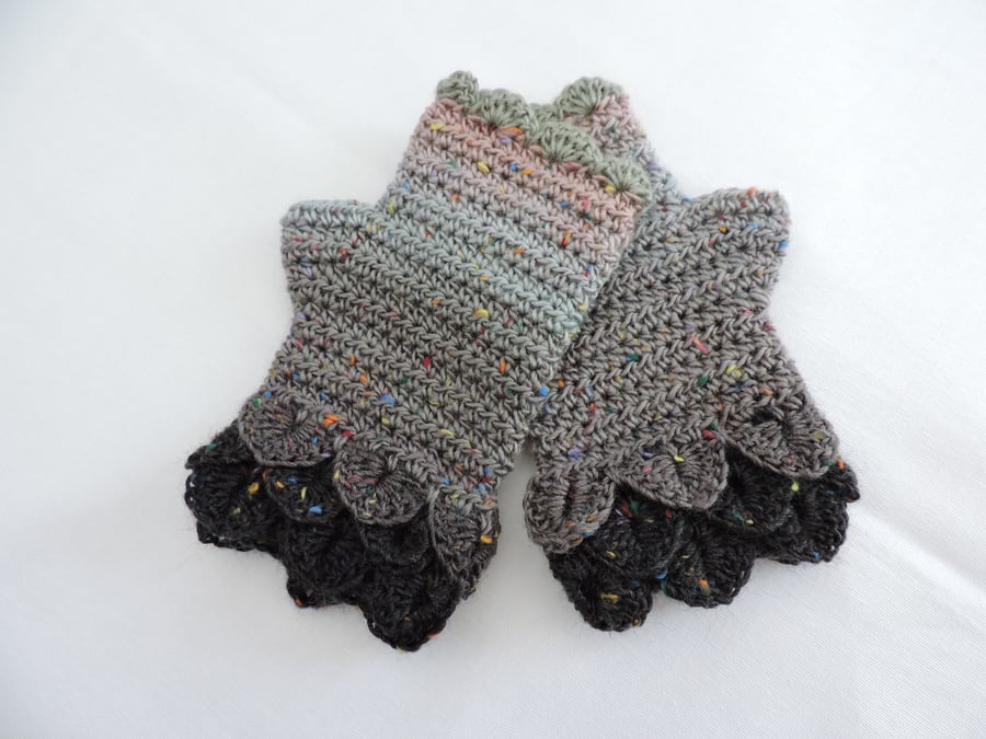 Fingerless Mittens with Dragon Scale Cuffs Grey and Charcoal with Tweed