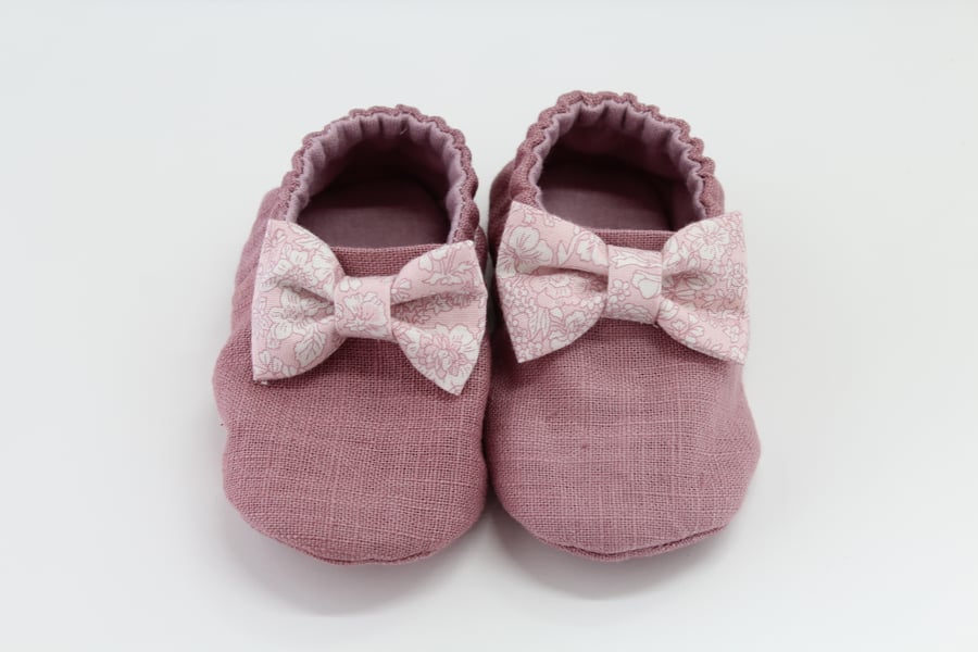 3-6 months baby girls shoes, linen shoes, pink girls shoes, baby girls gifts.