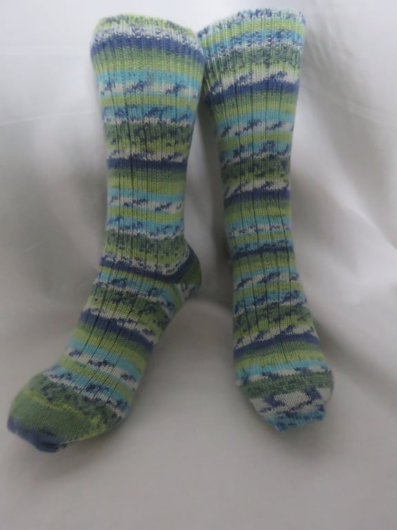 Hand-cranked Ribbed Luxury Wool & Cashmere Socks Size 6 to 7