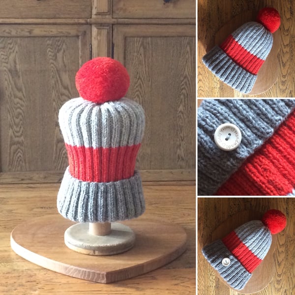 Luxury Ribbed Beanie with large Pom Pom 