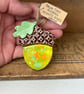 Ceramic acorn decoration - Image 3