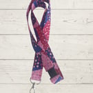 Lanyard with pocket for pen and glasses