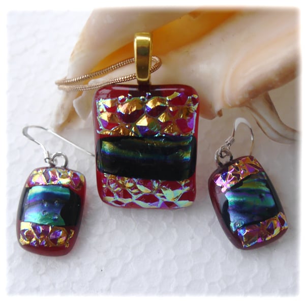 Dichroic Glass Pendant Earring Set 104 Red Band Sparkles with gold plated chain