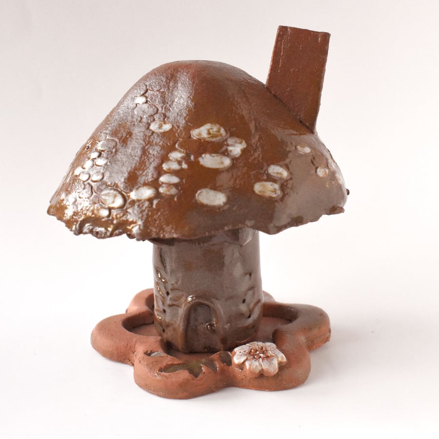 Toadstool Cone Incense Burner - Warm Honey Terracotta