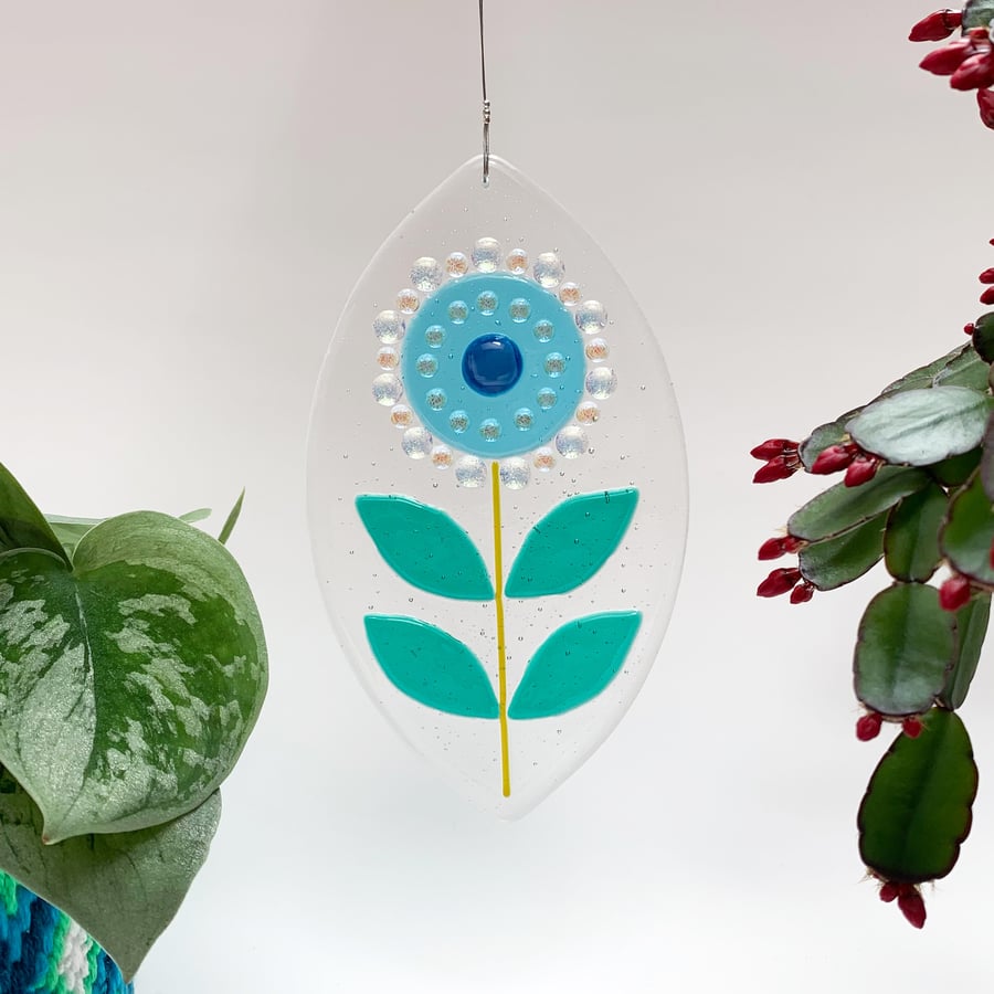 Fused Glass Retro Flower Ellipse Suncatcher - Handmade Glass Hanging 