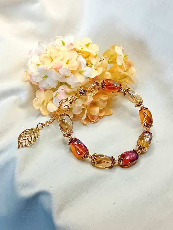 Twisted Glass Bangle Bracelet