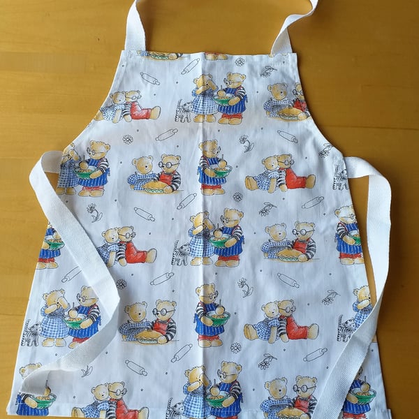 Teddy Bear Apron age 2-6 approximately