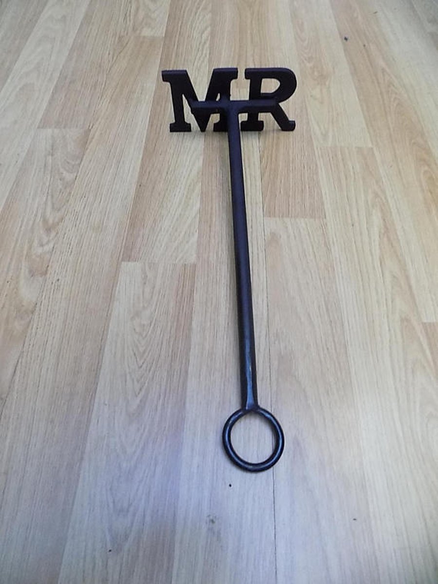 Custom Branding Iron....................Wrought Iron (Forged Steel)