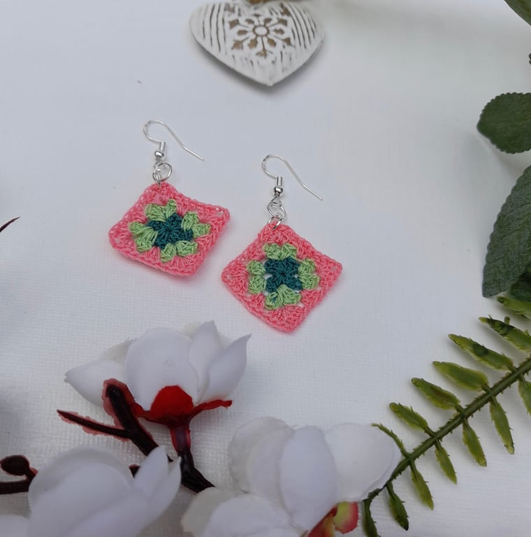 Crochet granny square earrings