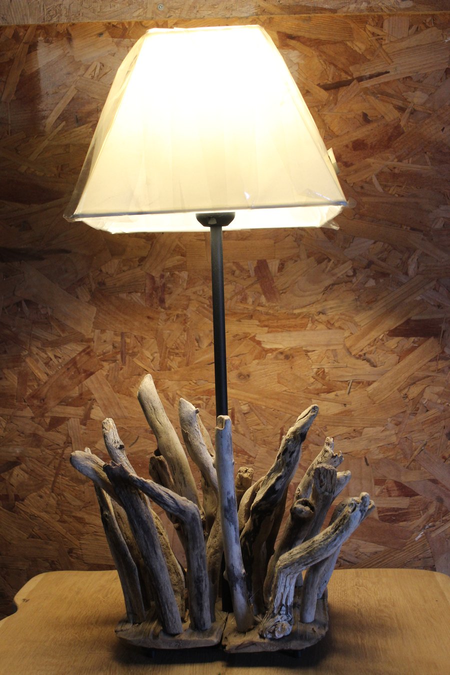 Driftwood table lamp