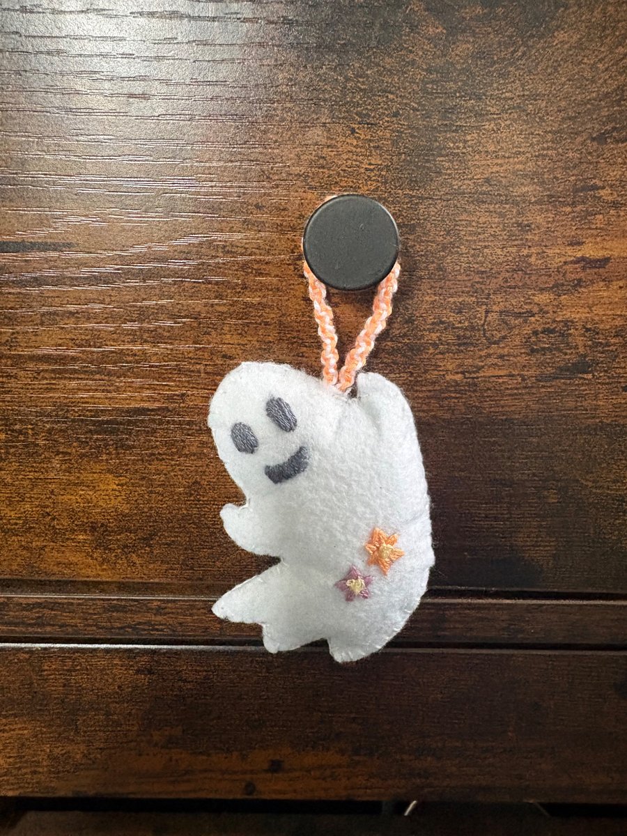 Felt ghost Halloween decoration