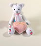 Small bear with a big heart, 5 inch gift boxed collectable hand sewn teddy bear - Image 8