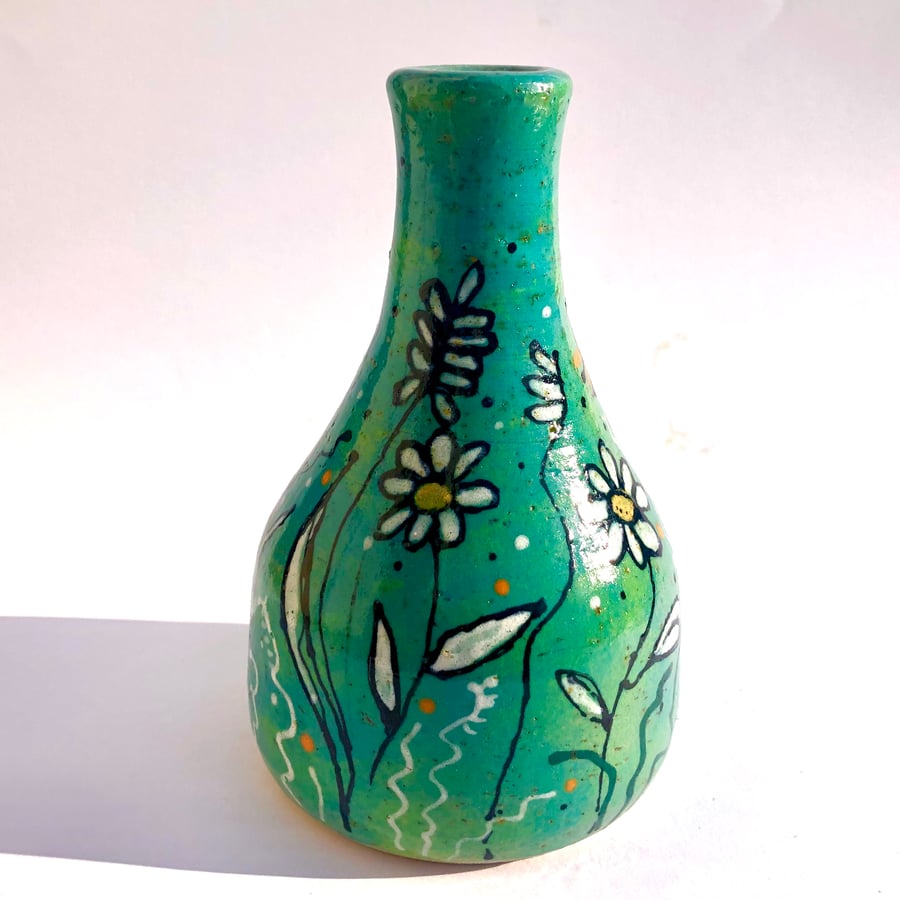 NO MOW MAY MEADOW CERAMIC VASE