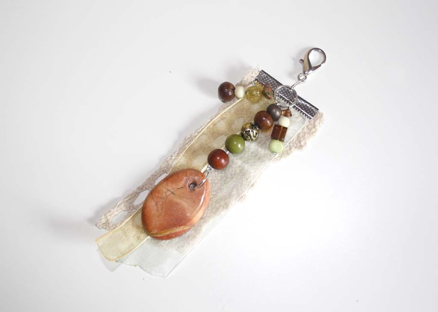 Junk Journal Dangle Tassel Cream Lace Natural Stone 