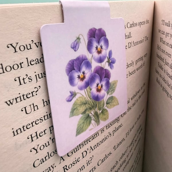 Violet Magnetic Bookmark - Botanical Floral Bookmark - Spring Page Marker