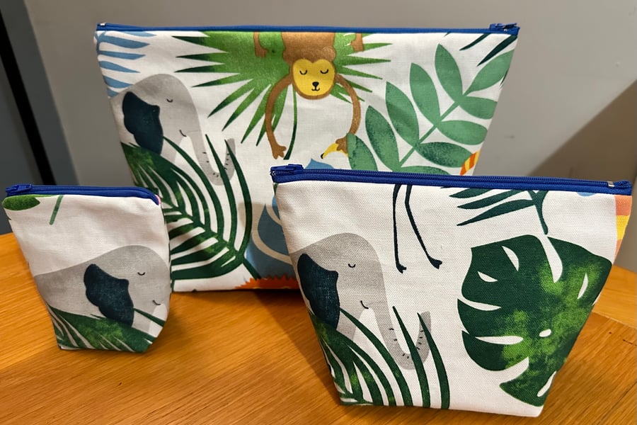 Set of 3 bags safari design 