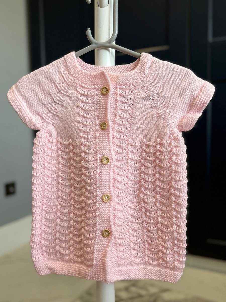 Hand-Knitted Baby Sleeveless Vest Feather Fan Lace – Light Pink (18-24m)