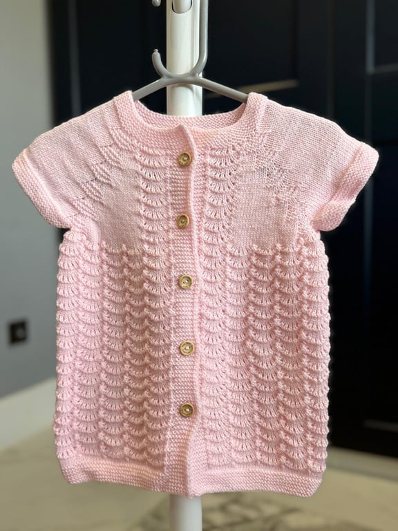 Hand-Knitted Baby Sleeveless Vest Feather Fan Lace – Light Pink (18-24m)