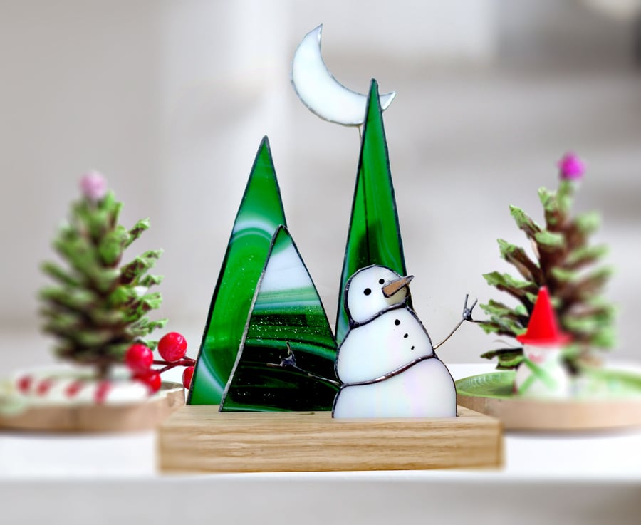 Stained glass art 3D diorama ornament winter moon and snowman