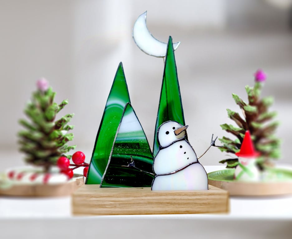 Stained glass art 3D diorama ornament winter moon and snowman