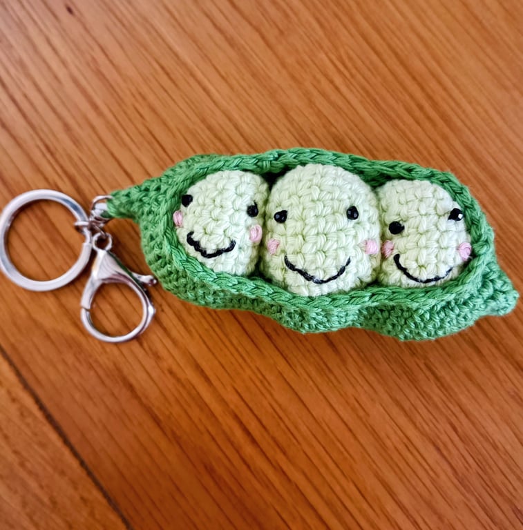 Crochet Peas In A Pod Bag Charm, Keyring, Interior Car Decor