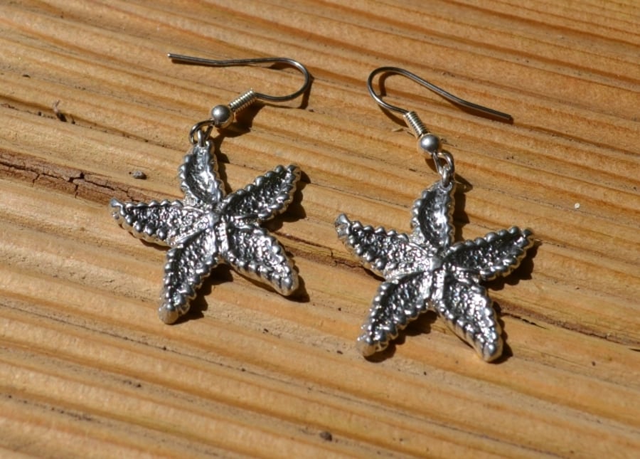 Starfish pewter earrings
