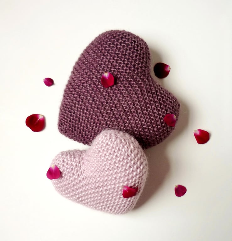 Unisex knitted hearts - Wedding gift set - 'I love you' couples present