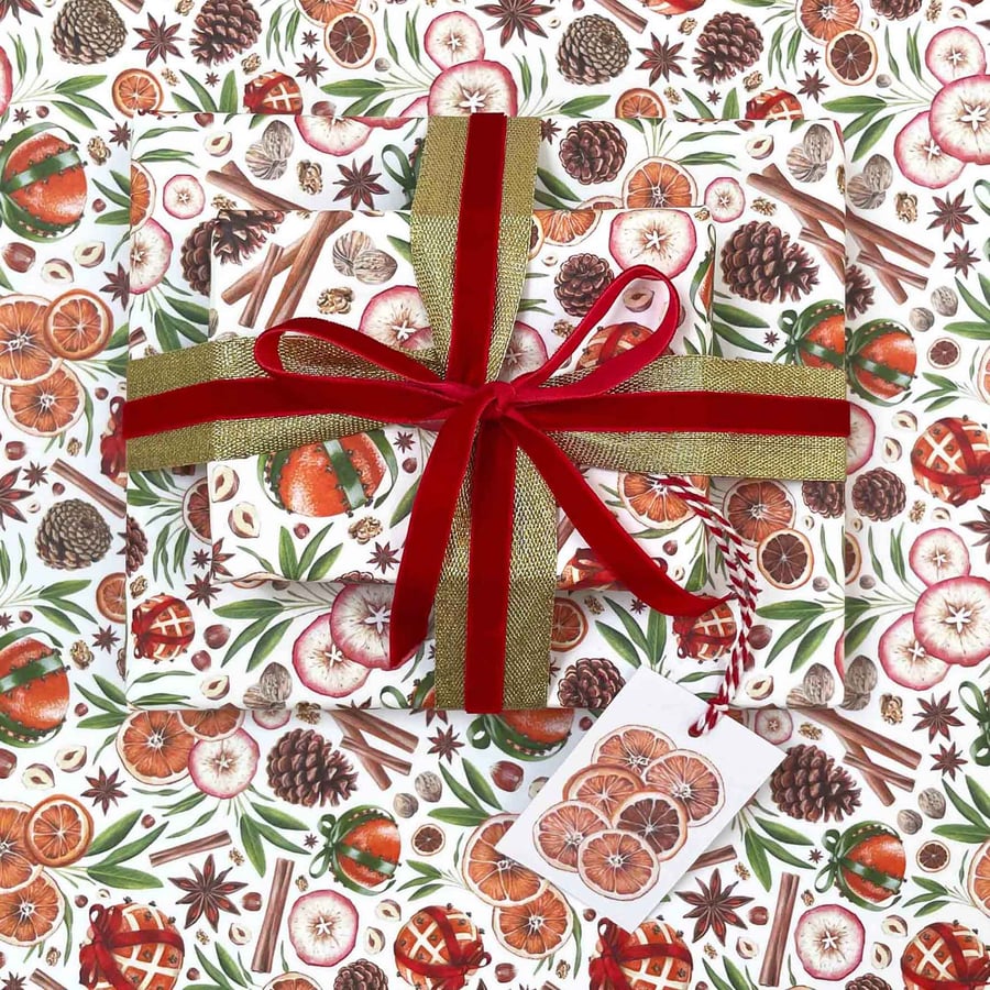 Smells Like Christmas Festive Gift Wrap & Tags Set