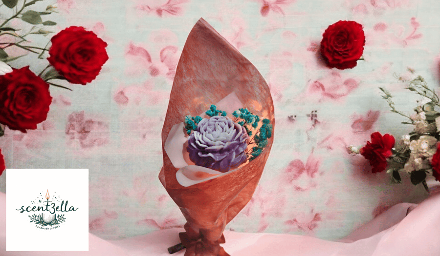Wrapped Boutique flower candle 