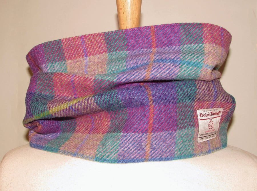 Harris Tweed Snood (Great Alternative to a Scarf) - Pink Tartan