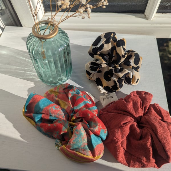 Scrunchie Bundle - Leopard, Circus, Red