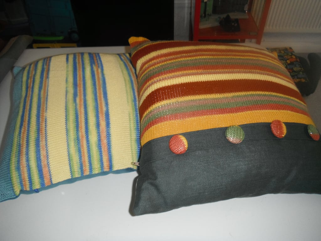 Designer scatter cushions Machine Knitted