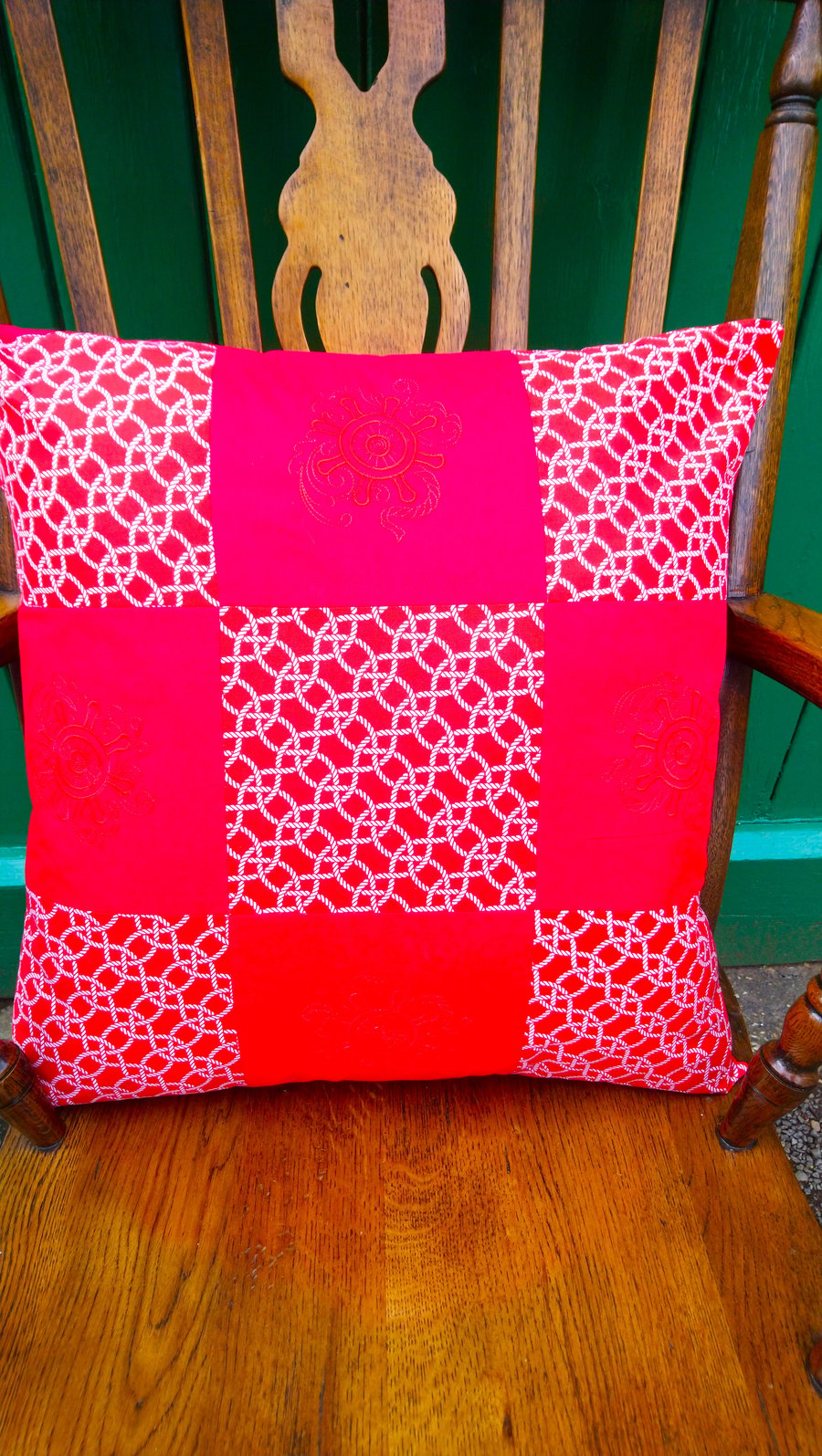 Cushion Cover Large in Red and White Cotton fabric 50cm x 50cm