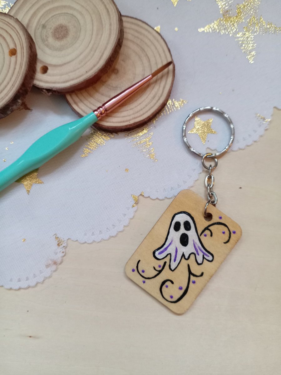 Wooden rectangular cute ghost keyring 