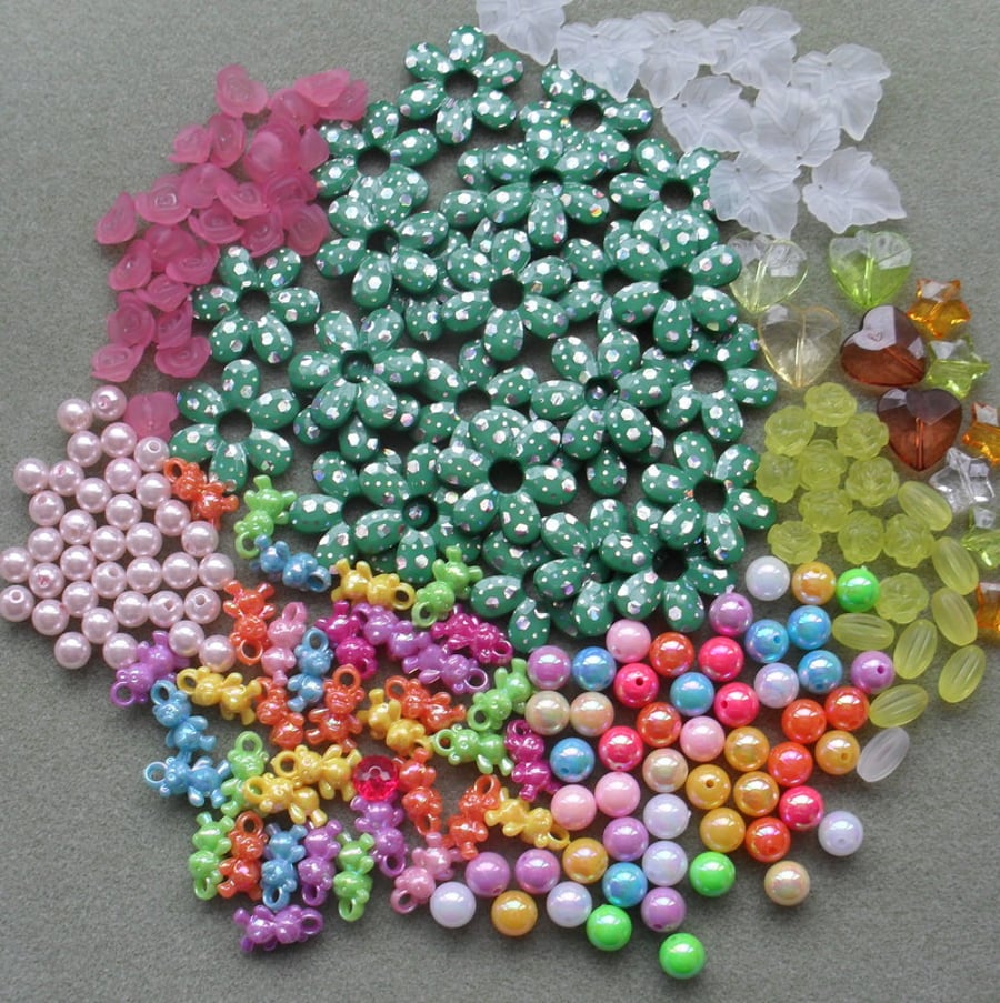 De Stash Acrylic Beads