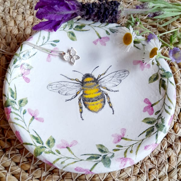 Clay Bee Trinket Dish FREE POSTAGE