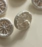 Set of 5, 18 mm, Dorset Cross Wheel Buttons, Ecru, D3 - Image 2