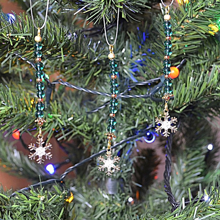 Christmas Decorations – Set of 3 – Green and Gold-Plated Bead with Snowflake