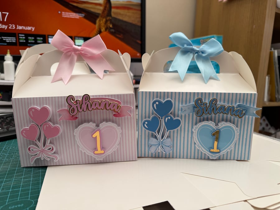 6 Personalised boys and girls ribbon and hearts party boxes, party bags 