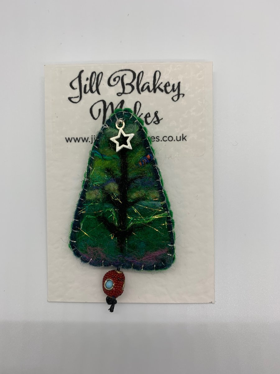 Christmas Tree Brooch 