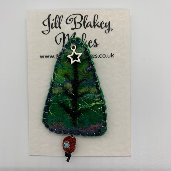 Christmas Tree Brooch 