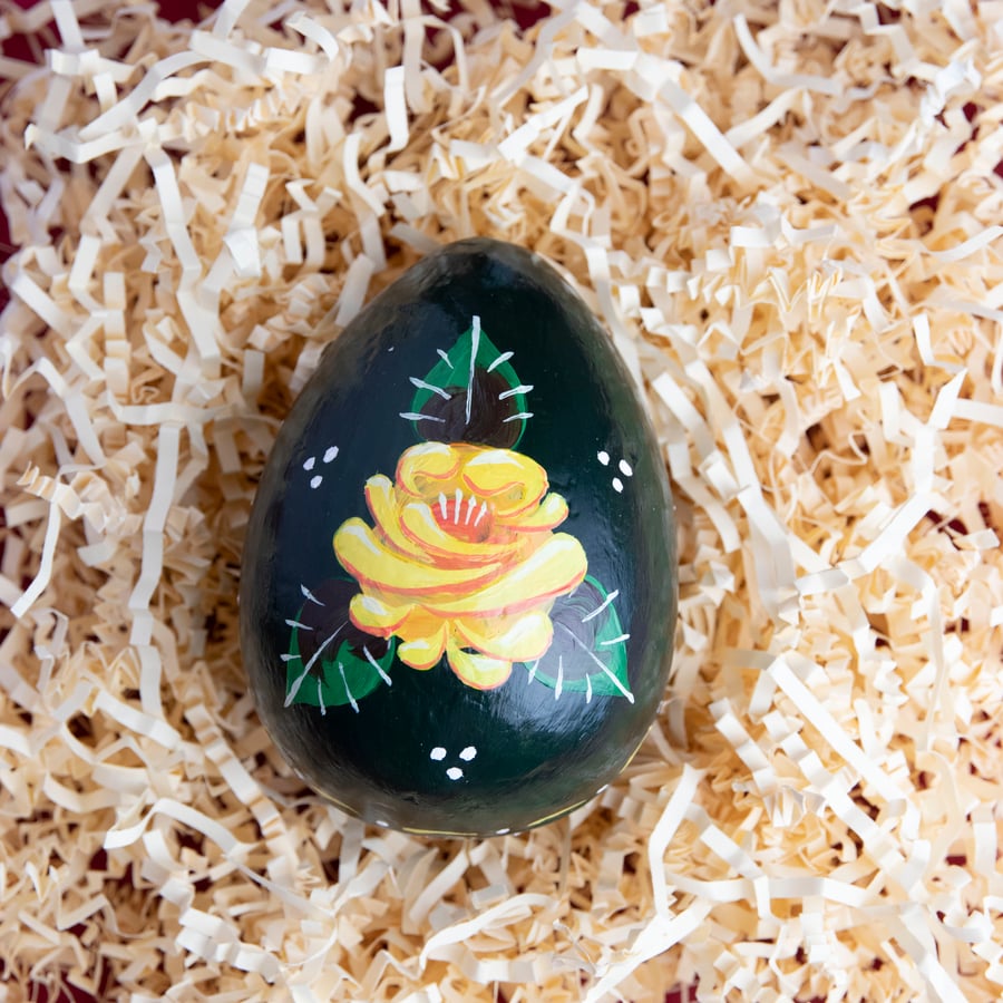 Hand Painted Easter Egg Box - traditional green