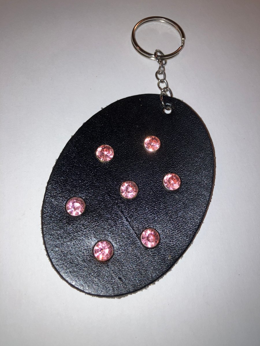 Black Leather Keyring with 7 Pink Gemstones - FREE SHIPPING