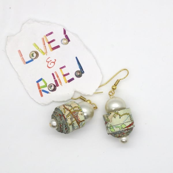 Map paper beaded earrings with pearl beads