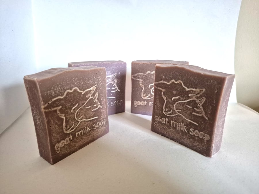 Natural Goats Milk Soap Lavender